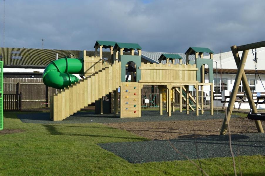 Bobby'S Bolthole Apartamento Heysham Exterior foto